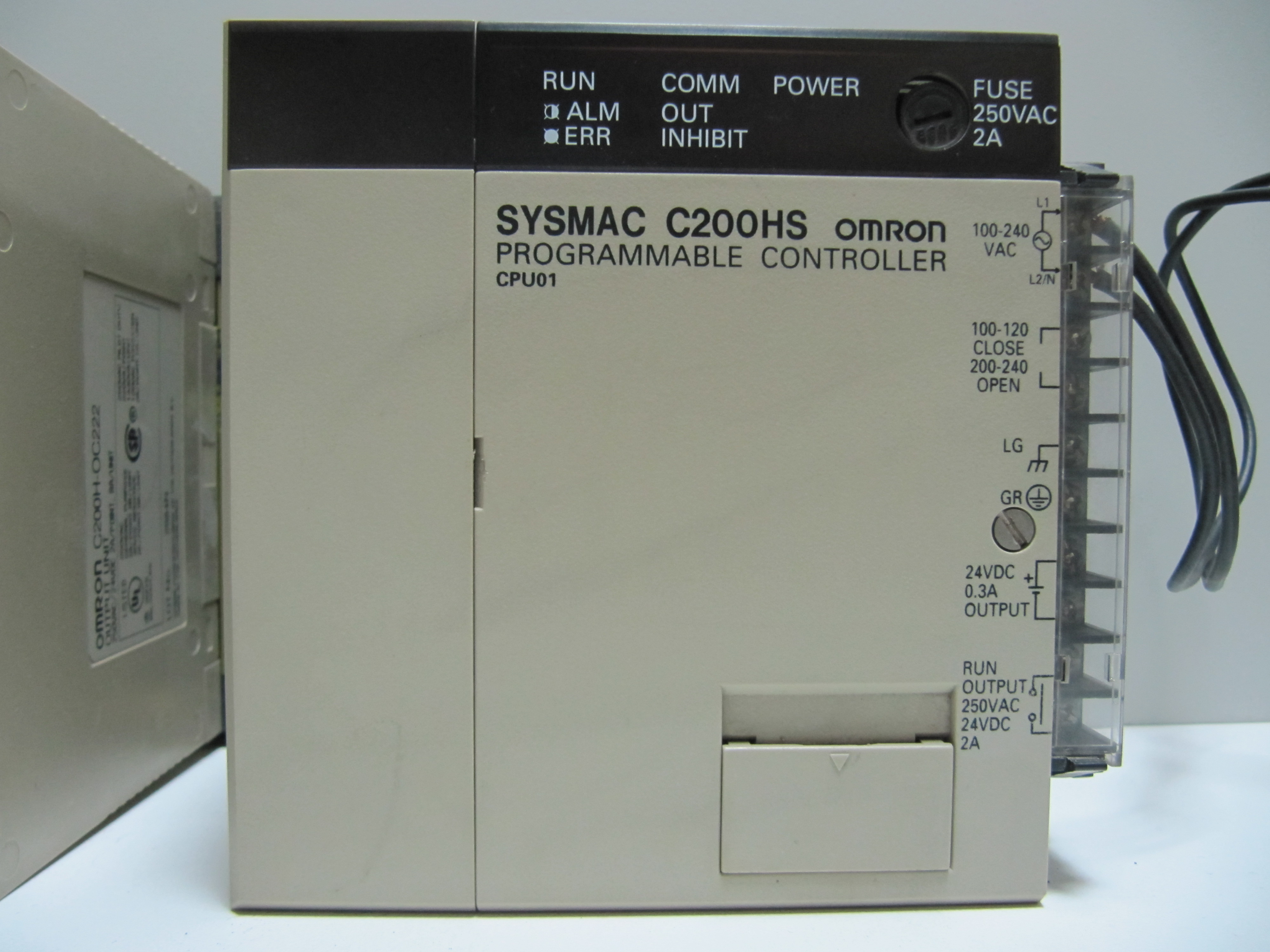 CPU01 SYSMAC C200HS OMRON PROGRAMMABLE CONTROLLER